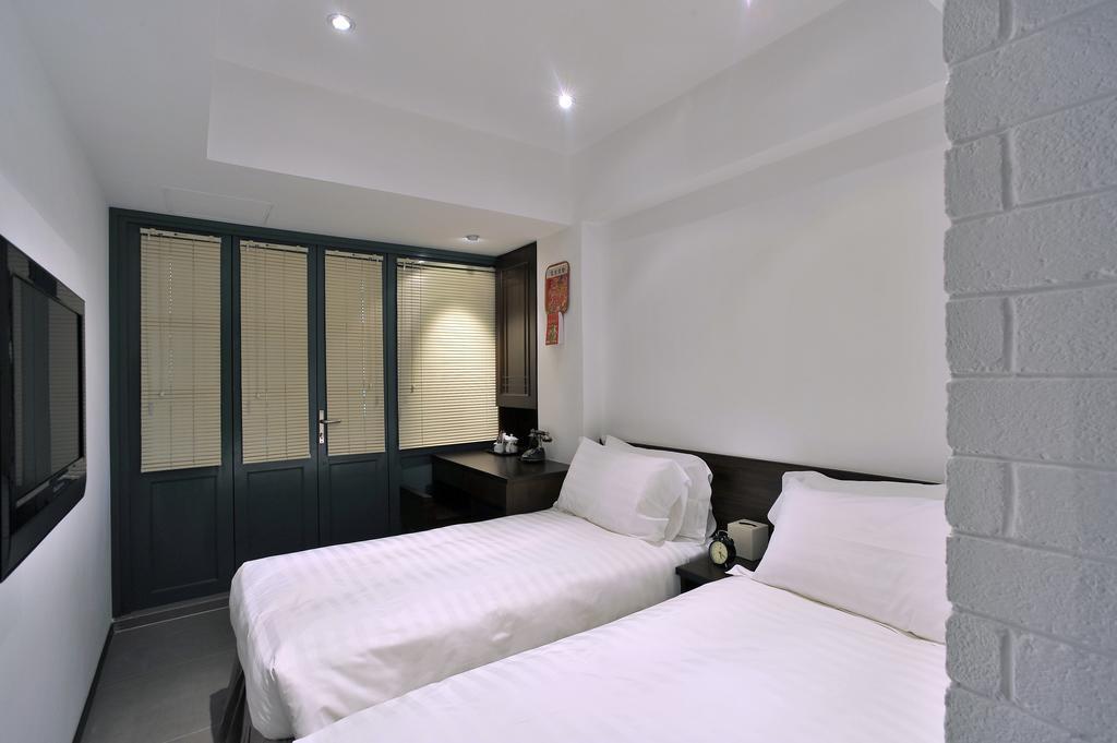 Mingle By The Park Hotel Hong Kong Room photo